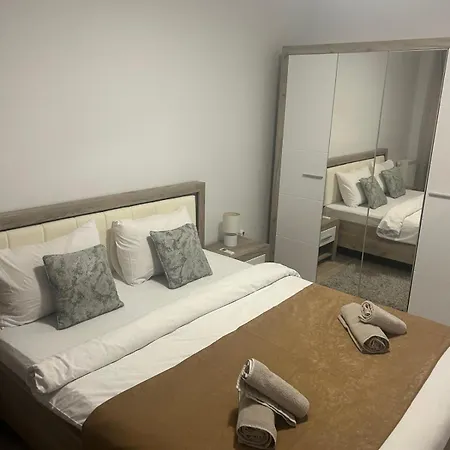 Selina Apart Transilvania Coresi Brasov Exterior photo